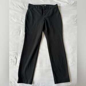 Black old navy pixie pants. Skinny fit, high waisted